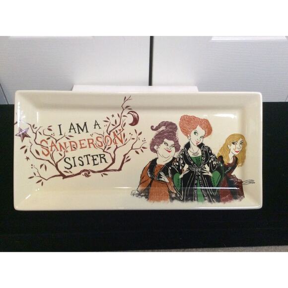 BRAND NEW DISNEY HOCUS POCUS HALLOWEEN DECORATIVE TRAY “I AM A SANDERSON SISTER” - Picture 1 of 9